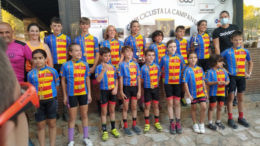 Benejuzar-corono-a-los-nuevos-campeones-autonomicos-de-BTT-XC