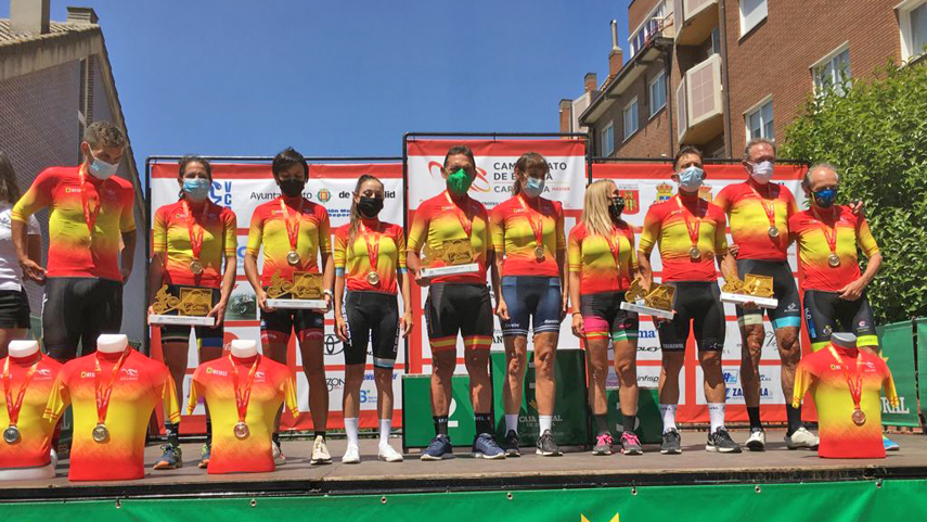 Un-elenco-de-corredores-andaluces-se-corona-en-el-Campeonato-de-Espana-de-Carretera-Masters