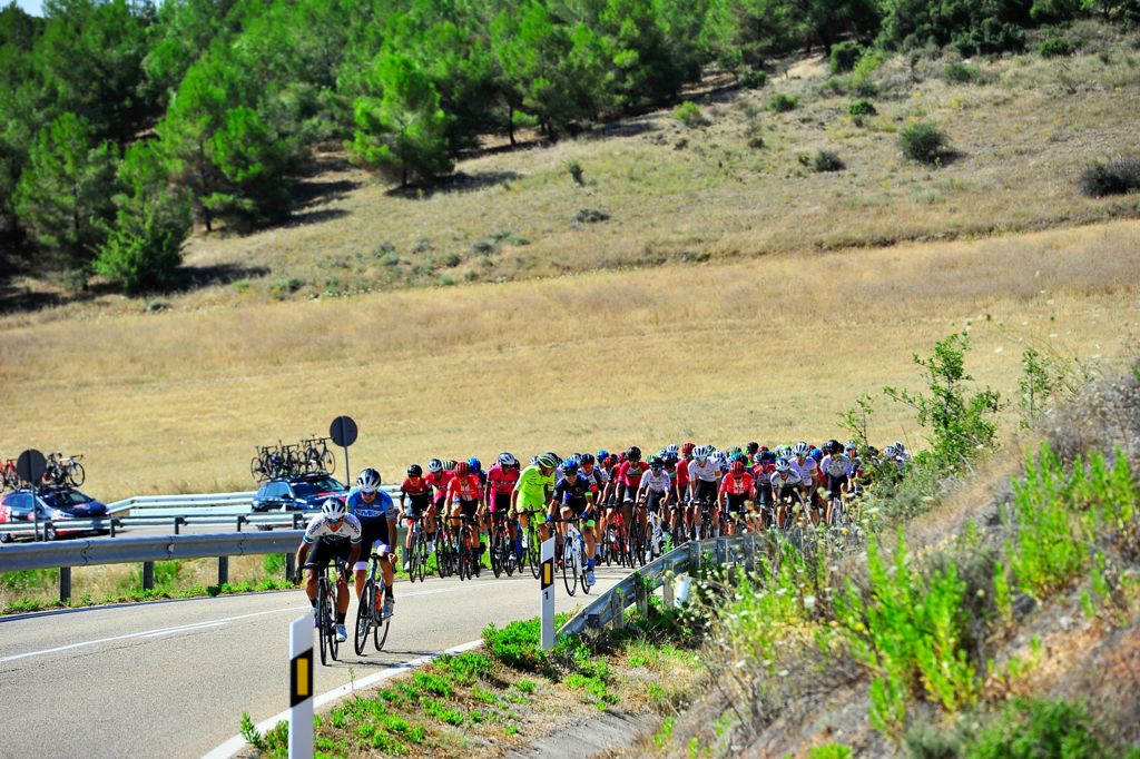 Golpe de mano del Basso Team en la llegada a Villarejo de Salvanés