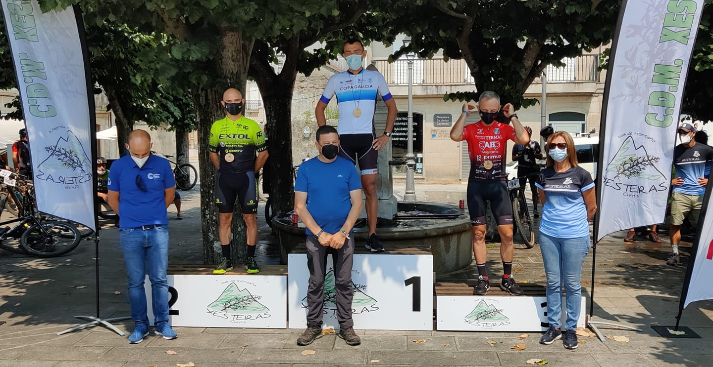 Susana Alonso e Saúl López anótanse a Ruta do Lacón na antesala do Campionato de España