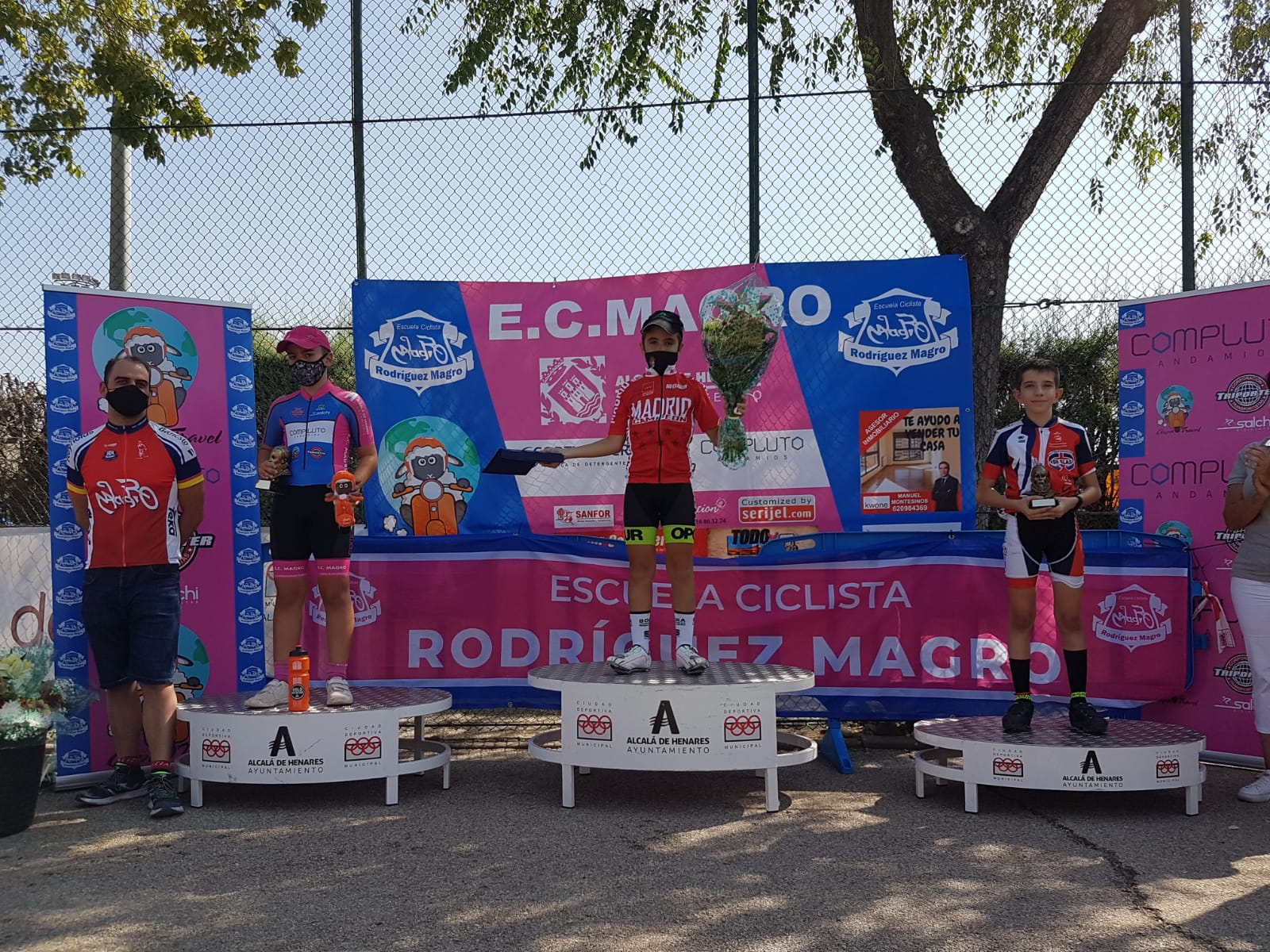 La Escuela Ciclista Rodríguez Magro domina en los Campeonatos de Madrid de gymkana