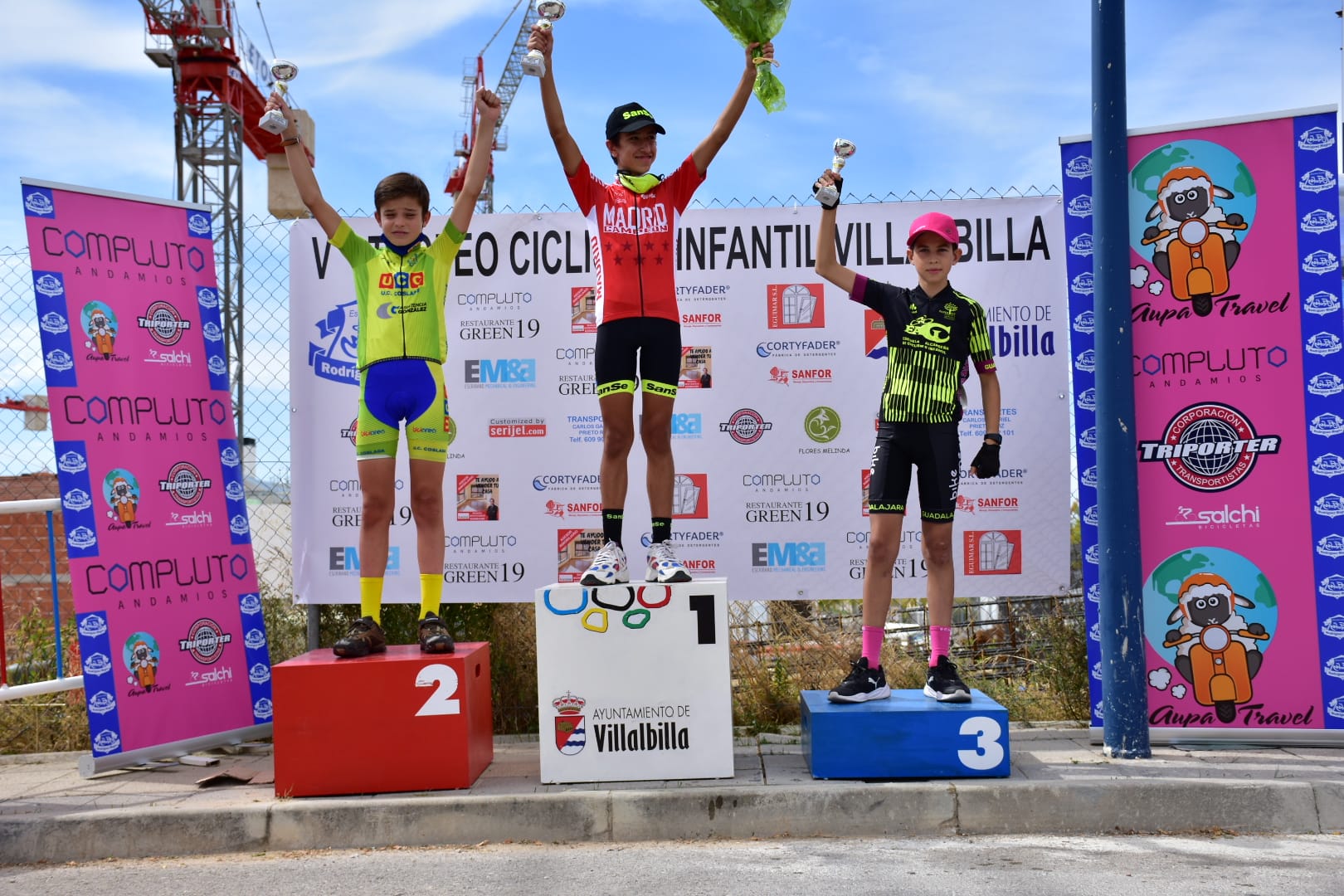La Unión Ciclista Fuenlabrada, en lo más alto del V Trofeo de Ciclismo Infantil de Villalbilla