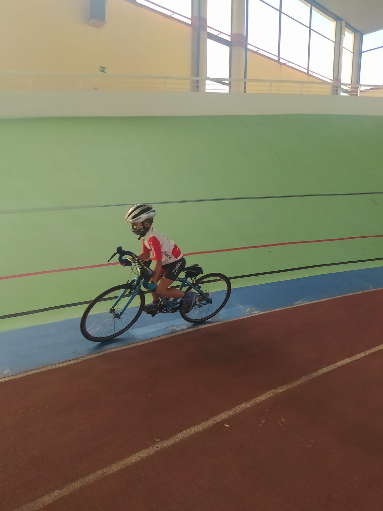 La pista de Galapagar vio en acción a las Escuela de Bikes Ciem y de la CEC Coslada