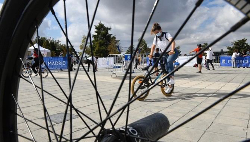 Comienza la primera Escuela Municipal de BMX Free Style Flat de Madrid en Barajas