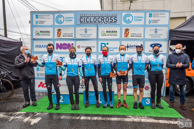 Irene Trabazo e Iván Feijoo conquistan o Campionato de Galicia de Ciclocrós en Maceda
