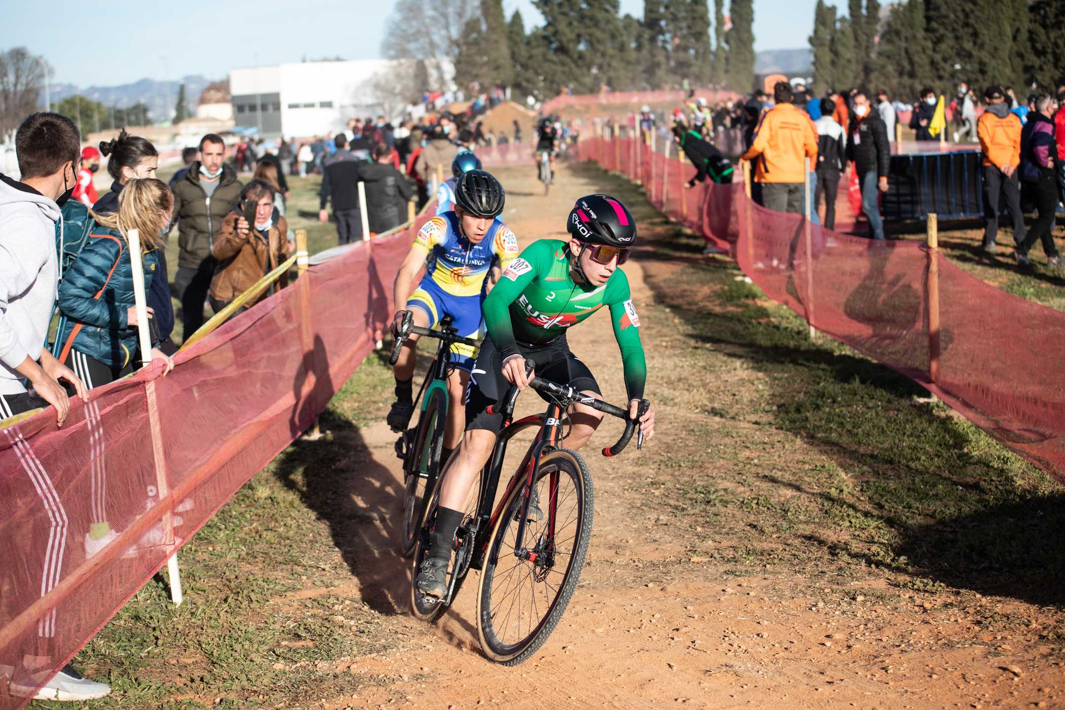 PODIUM PARA MUÑOZ Y DESGRACIA PARA LAS CHICAS