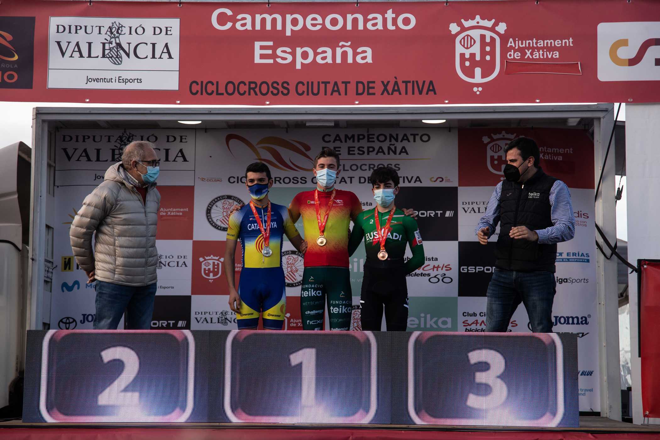 PODIUM PARA MUÑOZ Y DESGRACIA PARA LAS CHICAS