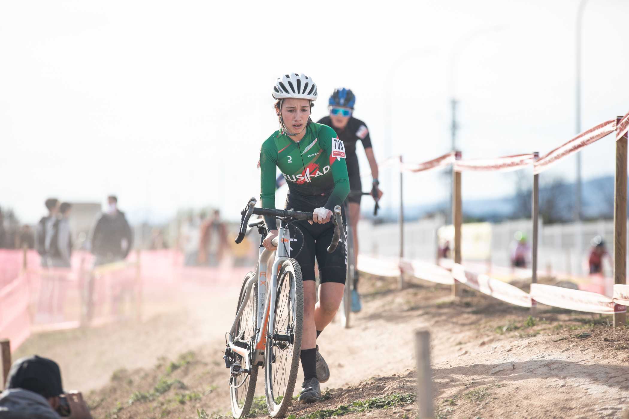 PODIUM PARA MUÑOZ Y DESGRACIA PARA LAS CHICAS