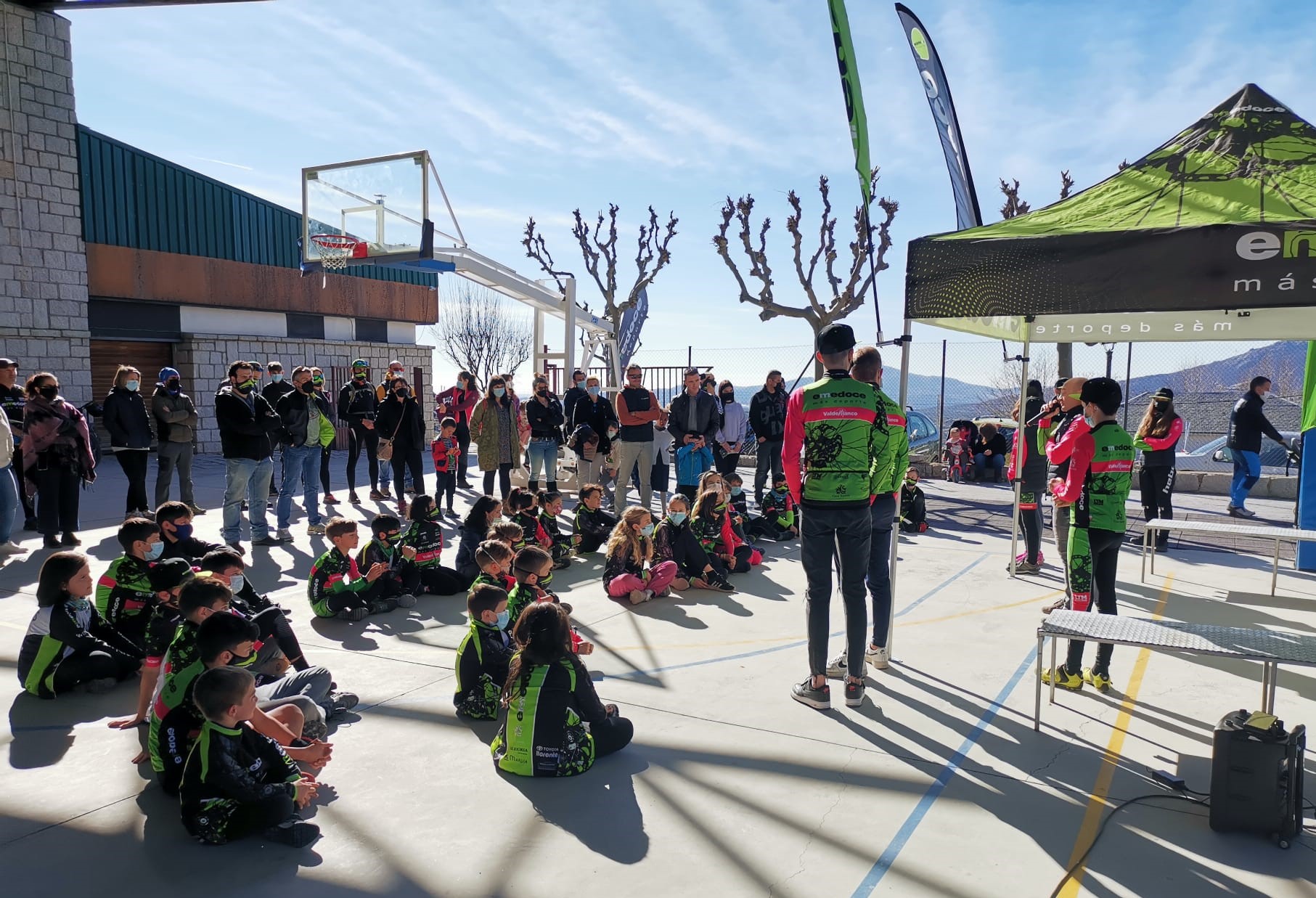 Presentado el equipo de MTB de la Escuela Deportiva Emedoce