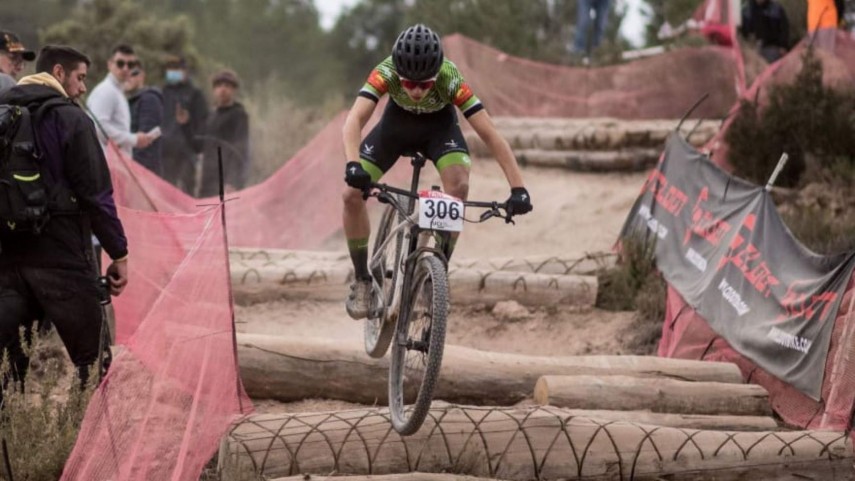 DAVID-VIZCAiNO-EXTREMADURA-ECOPILAS-SUBCAMPEoN-EN-LA-PRUEBA-UCI-INTERNACIONALES-XCO-CHELVA