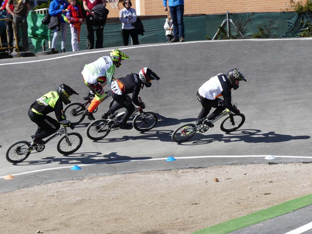 El Álamo disfrutó del mejor BMX con la segunda puntuable de la Copa de Madrid