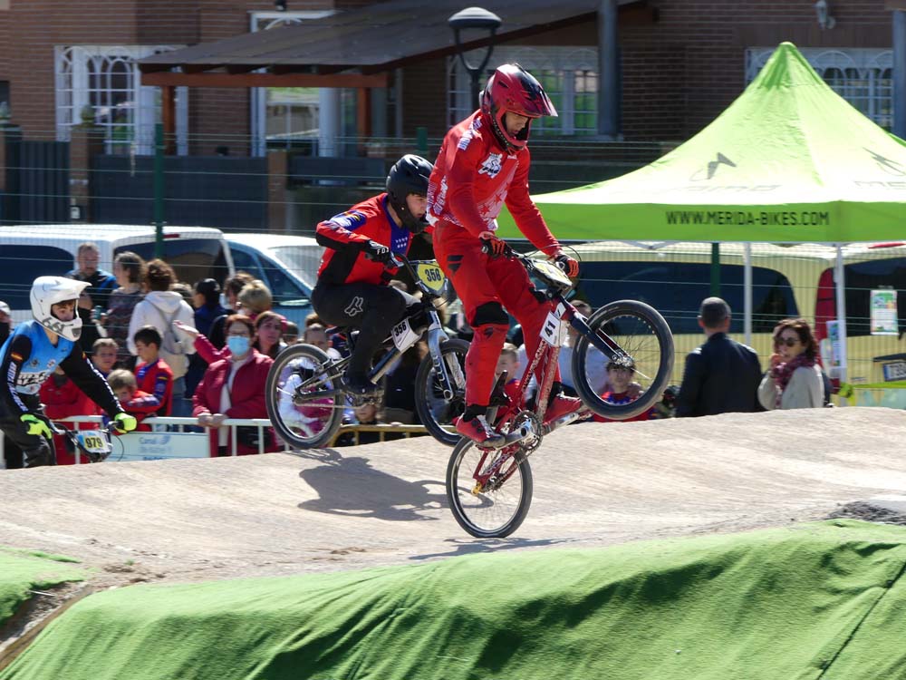 El Álamo disfrutó del mejor BMX con la segunda puntuable de la Copa de Madrid