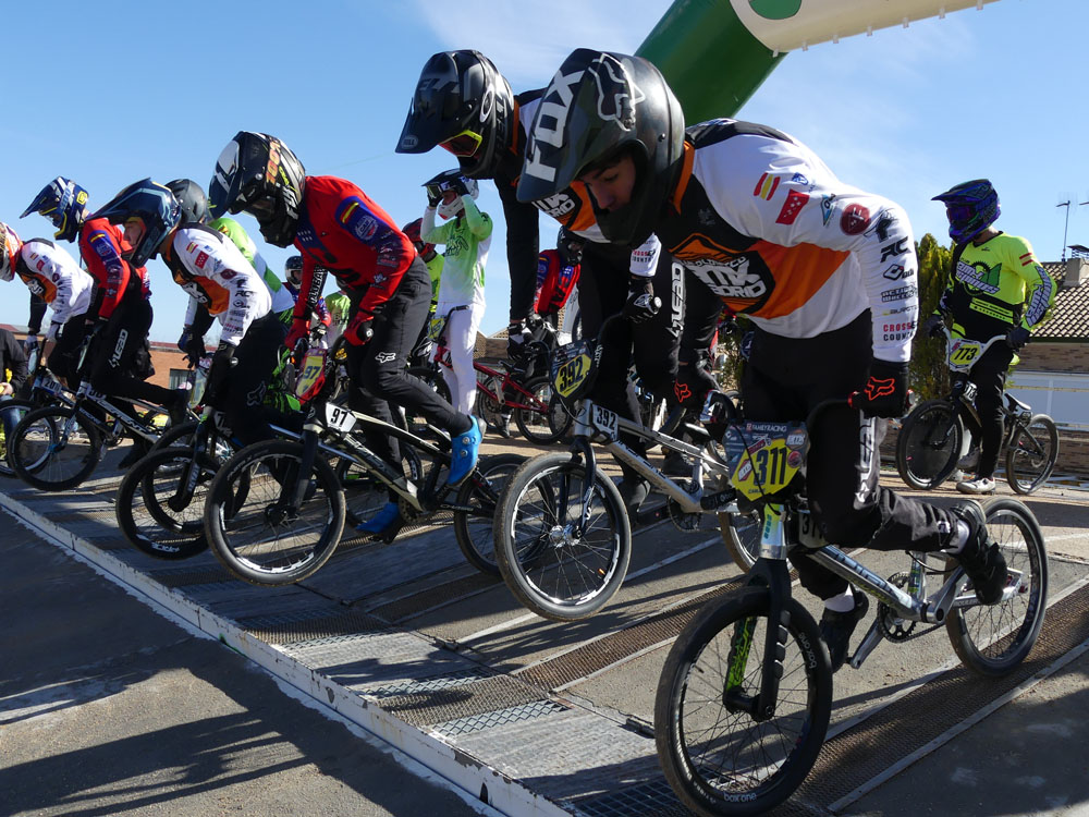 El Álamo disfrutó del mejor BMX con la segunda puntuable de la Copa de Madrid