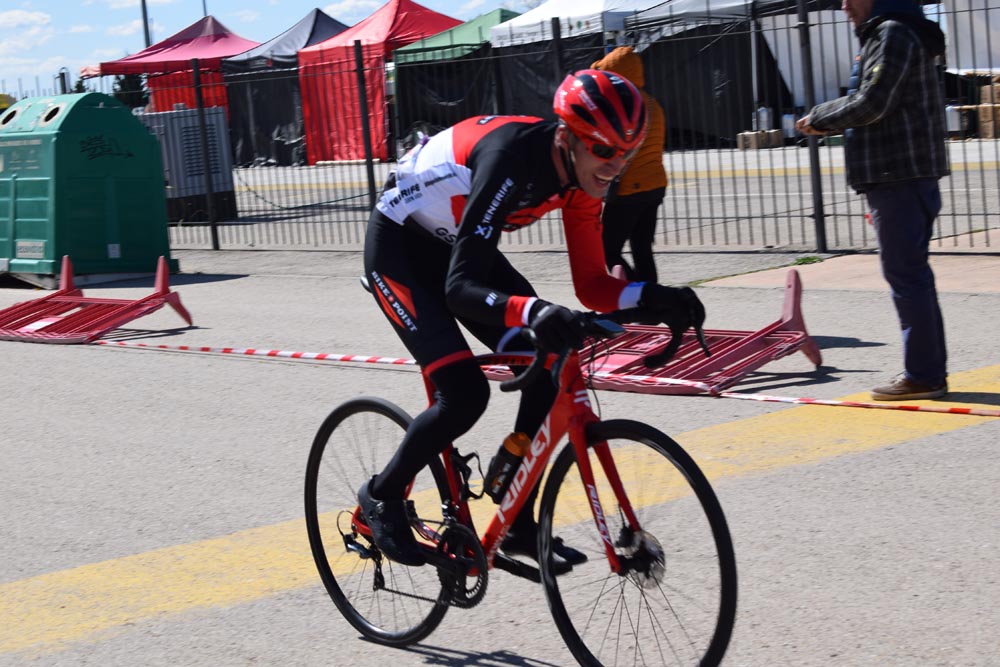 El X Memorial Carlos Cubillo acogió hoy en Rivas-Vaciamadrid el arranque del calendario madrileño de ruta
