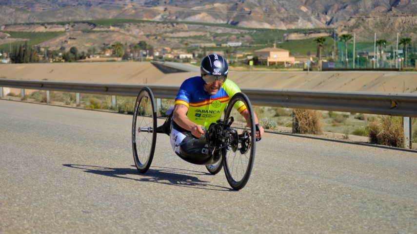 Ivan-Montero-vistese-de-lider-na-primeira-fin-de-semana-da-Copa-de-Espana-de-Ciclismo-Adaptado