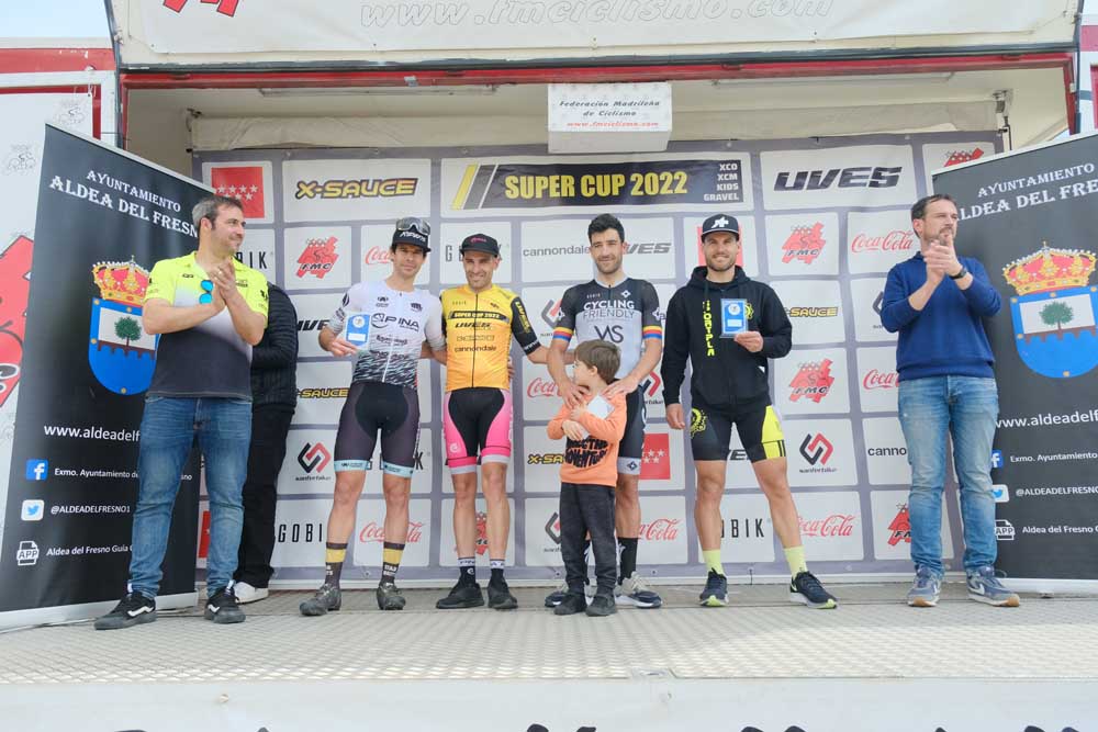 Aldea del Fresno acogió el segundo capítulo de la Super Cup XCM/Gravel+ y coronó a los nuevos campeones autonómicos en ambas especialidades