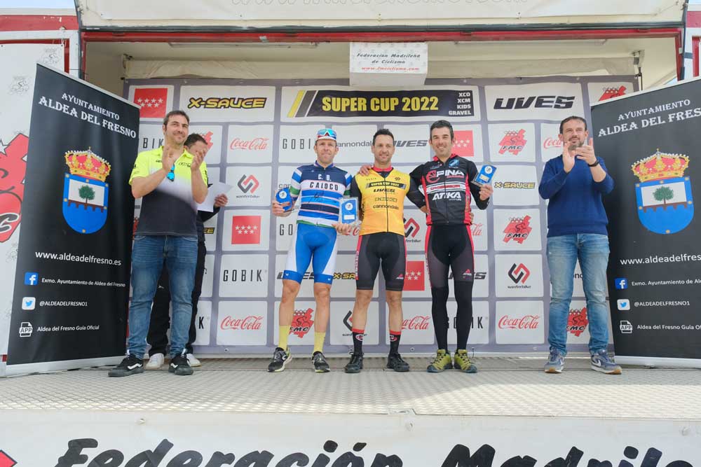Aldea del Fresno acogió el segundo capítulo de la Super Cup XCM/Gravel+ y coronó a los nuevos campeones autonómicos en ambas especialidades