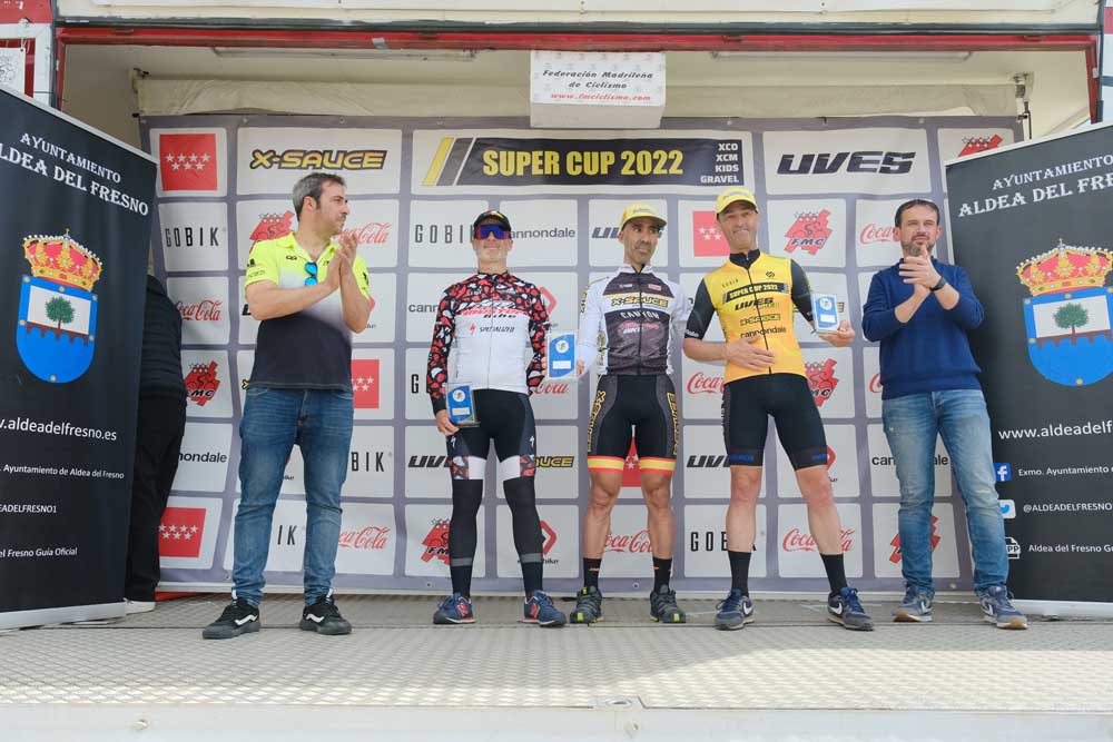Aldea del Fresno acogió el segundo capítulo de la Super Cup XCM/Gravel+ y coronó a los nuevos campeones autonómicos en ambas especialidades