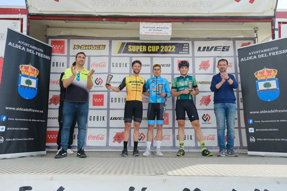 Aldea del Fresno acogió el segundo capítulo de la Super Cup XCM/Gravel+ y coronó a los nuevos campeones autonómicos en ambas especialidades
