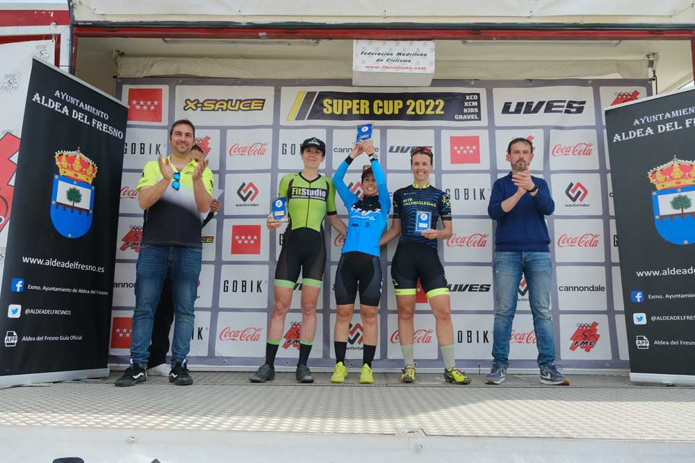 Aldea del Fresno acogió el segundo capítulo de la Super Cup XCM/Gravel+ y coronó a los nuevos campeones autonómicos en ambas especialidades