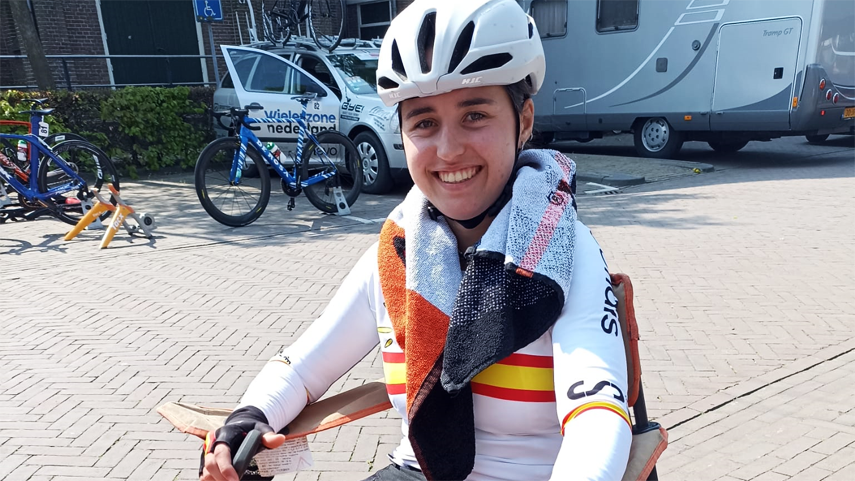 Cuarto-puesto-de-una-tenaz-Lucia-Garcia-en-la-2-etapa-de-la-EPZ-Omloop-Van-Borsele