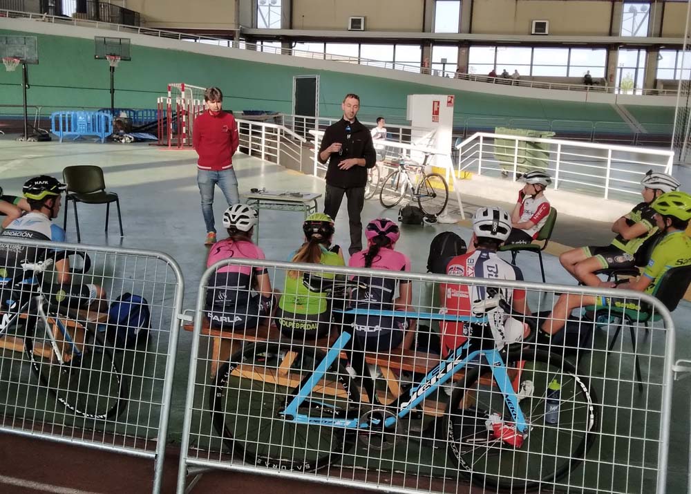 Se inició el trabajo específico de ciclismo en pista con los infantiles madrileños