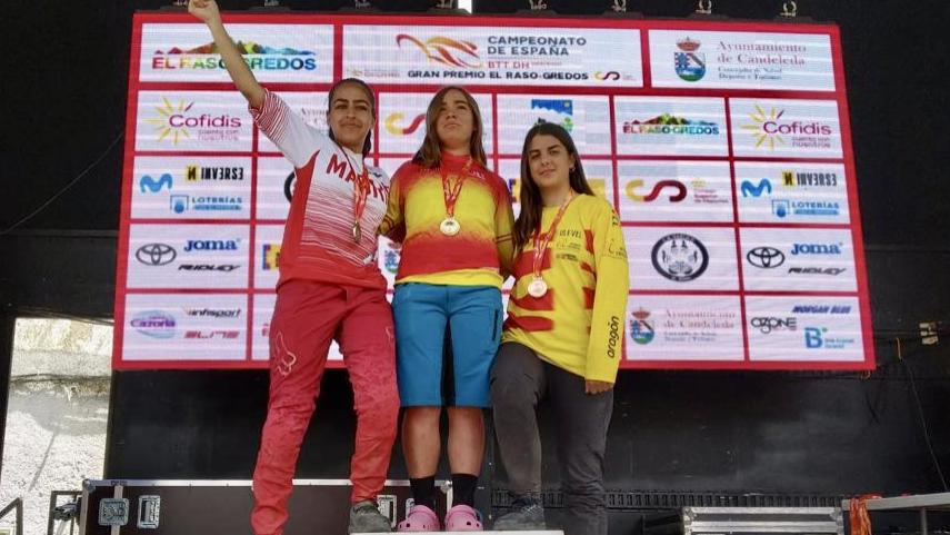 Lara-Palacio-bronce-en-categoria-junior-en-el-Campeonato-Espana-BTT-Descenso-2022