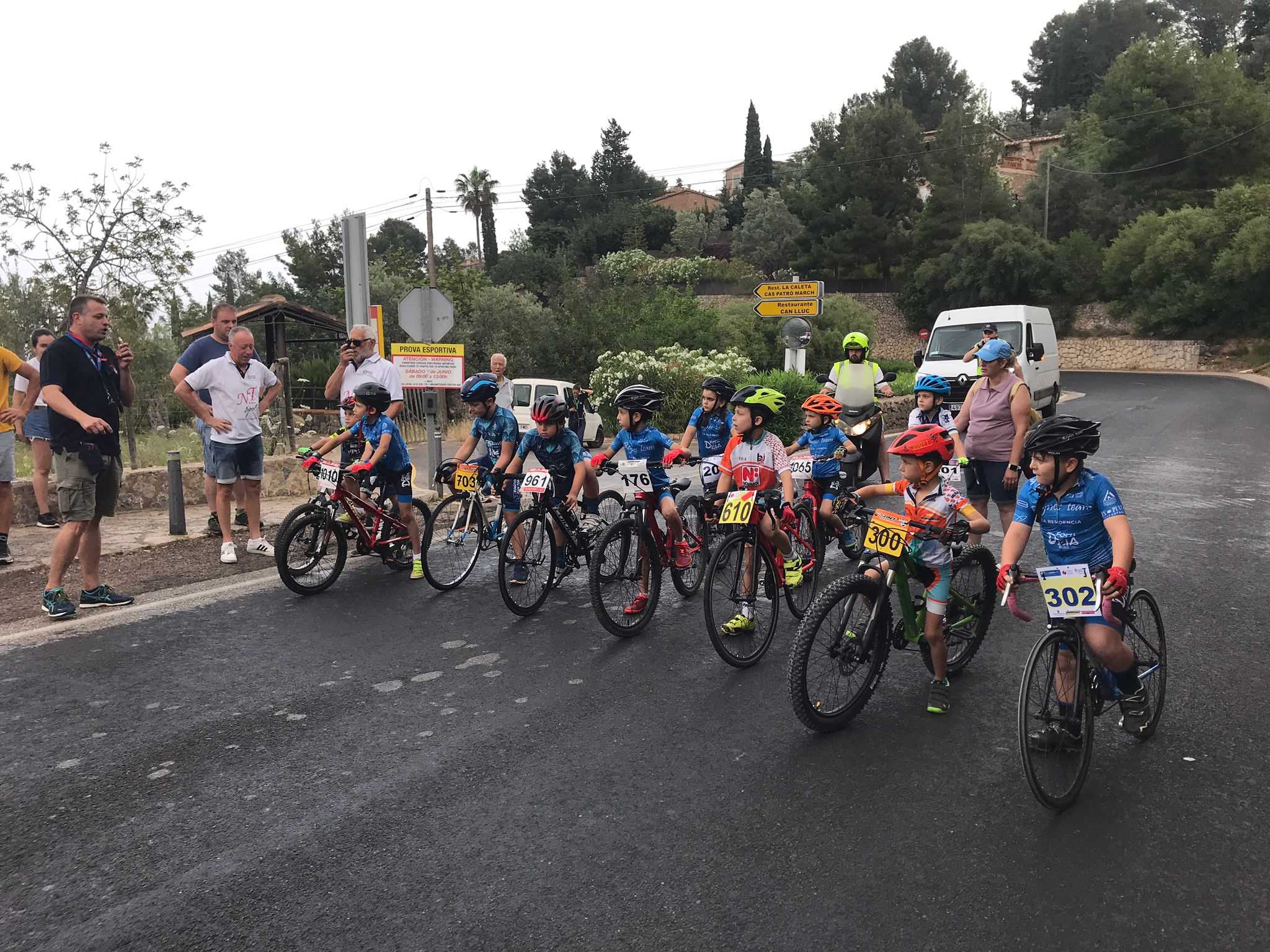 NUEVA EDICIÓN DE LA CRONOESCALADA CALA DE DEIÀ PARA EL CICLISMO BASE CON GRAN PARTICIPACIÓN