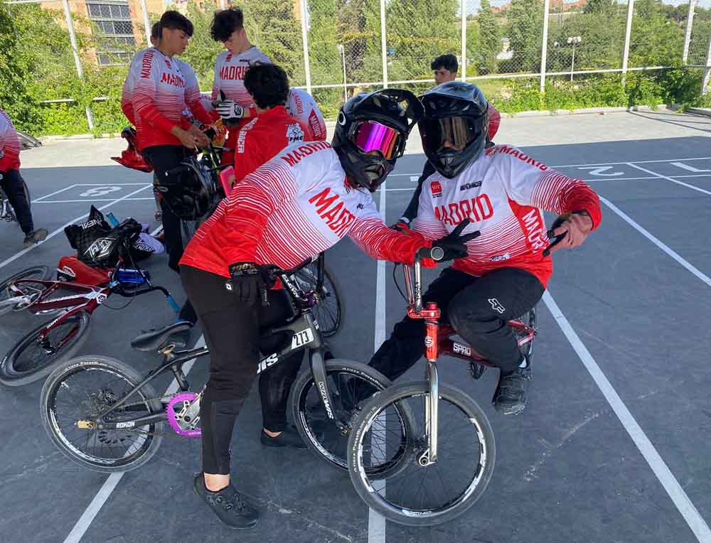 Entreno oficial de la Selección Madrileña de BMX en el circuito de los Nacionales de Madrid
