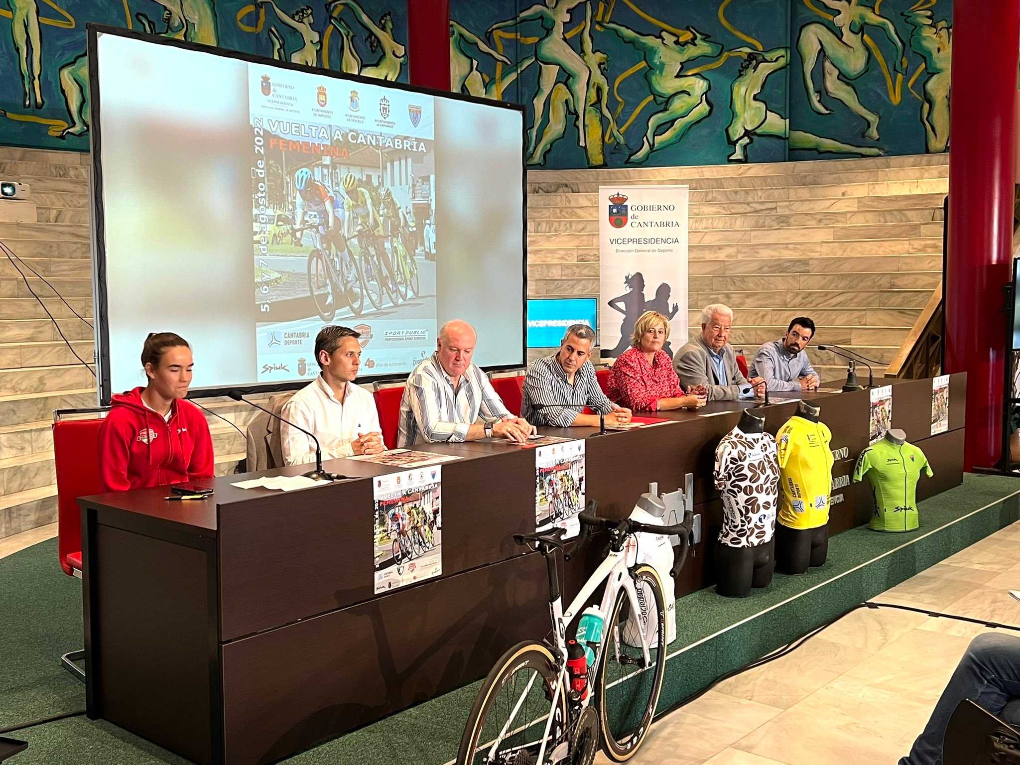 Presentada la III Vuelta a Cantabria Femenina Cadete y Junior