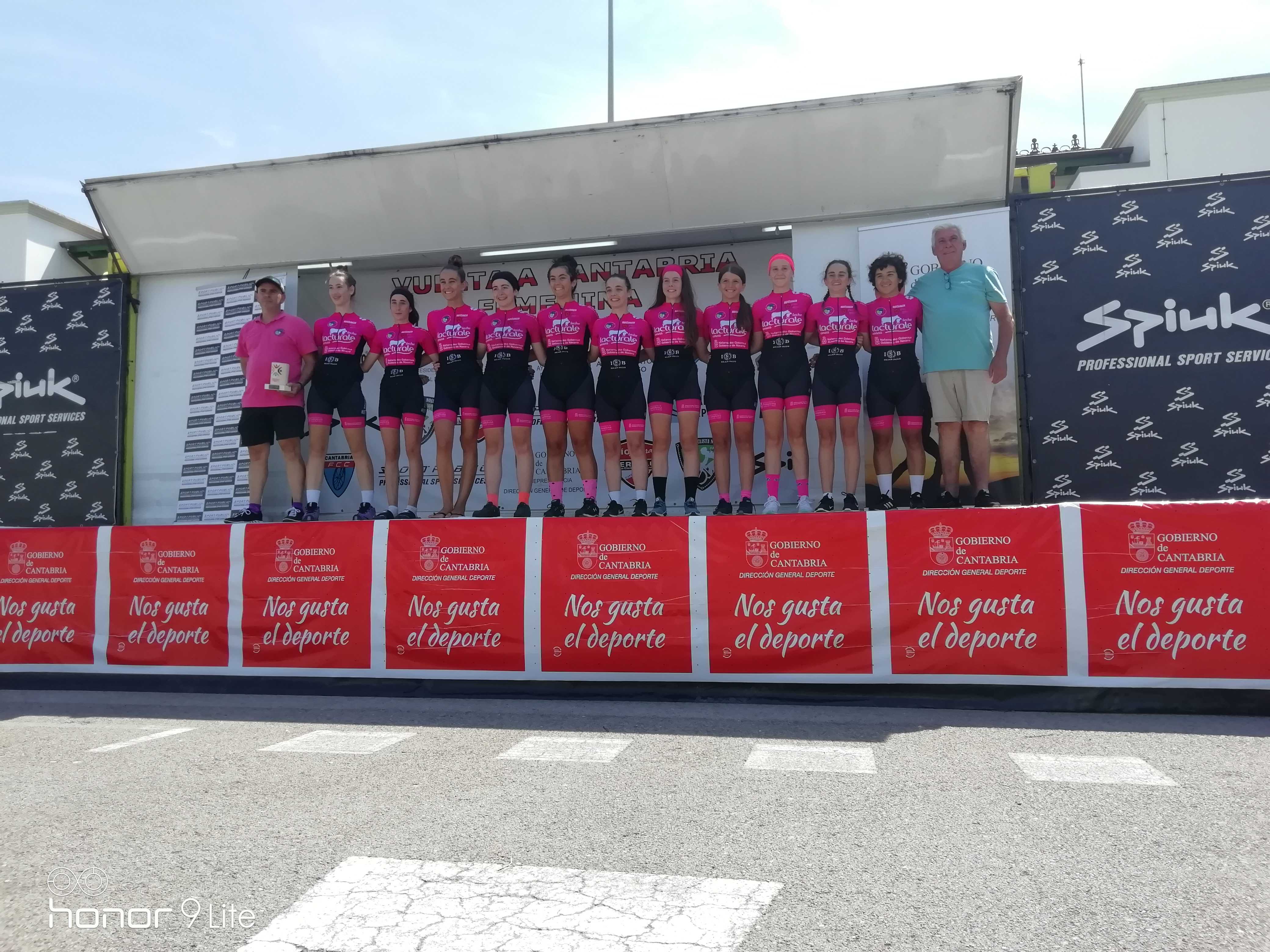Paula Ostiz y Laura Ruiz vencen con brillantez en la Vuelta a Cantabria Femenina