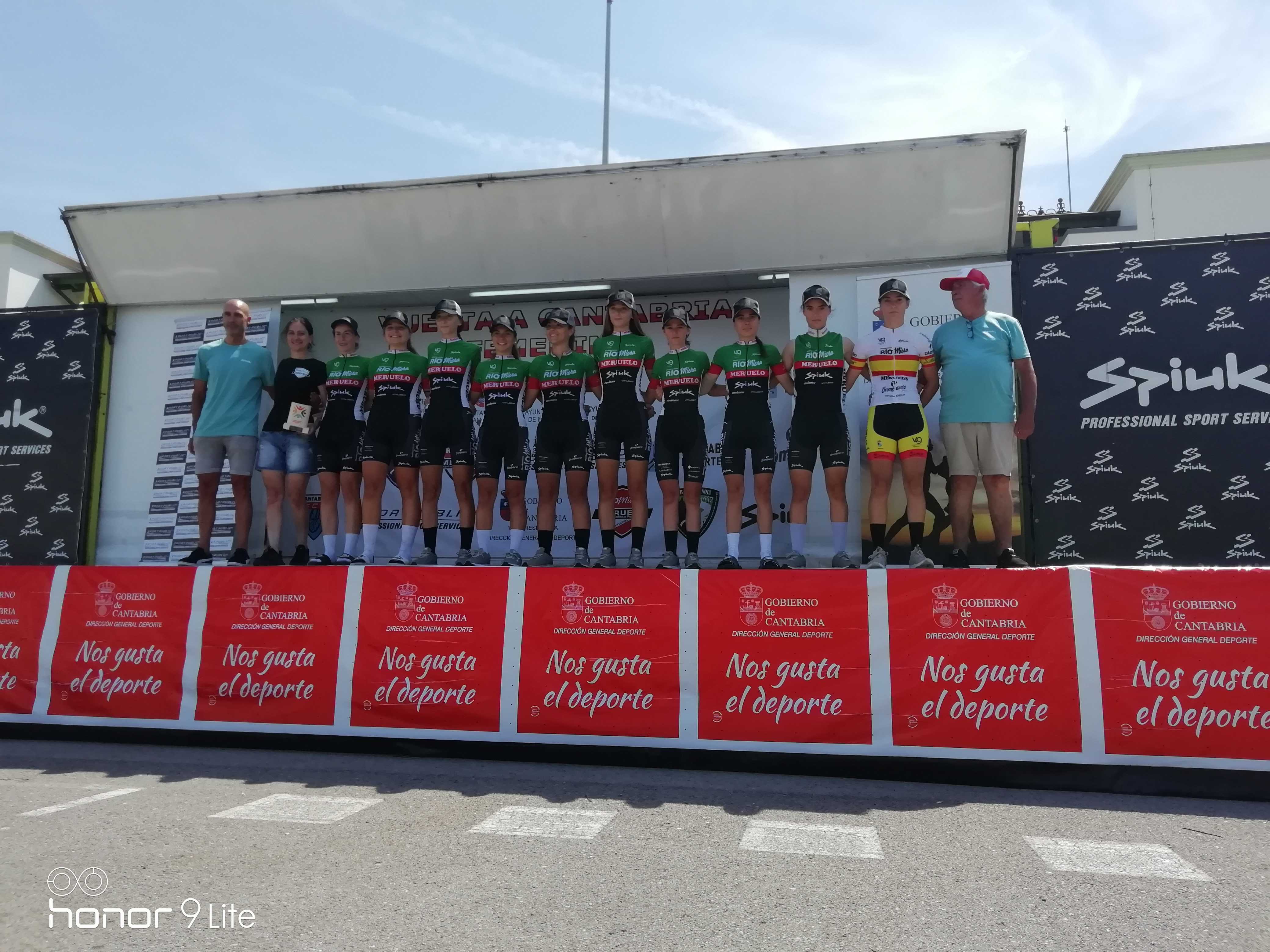 Paula Ostiz y Laura Ruiz vencen con brillantez en la Vuelta a Cantabria Femenina