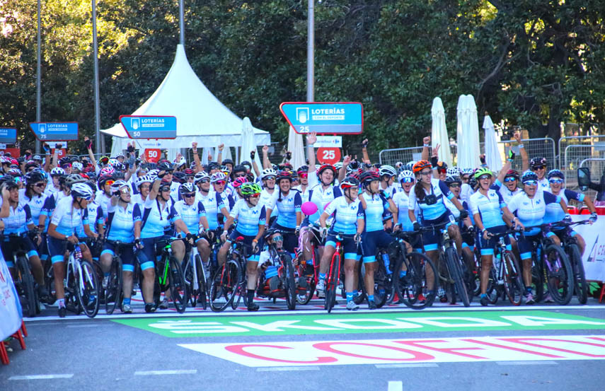 Más de 300 mujeres inundan Madrid de ciclismo femenino en la I Marcha Women In Bike