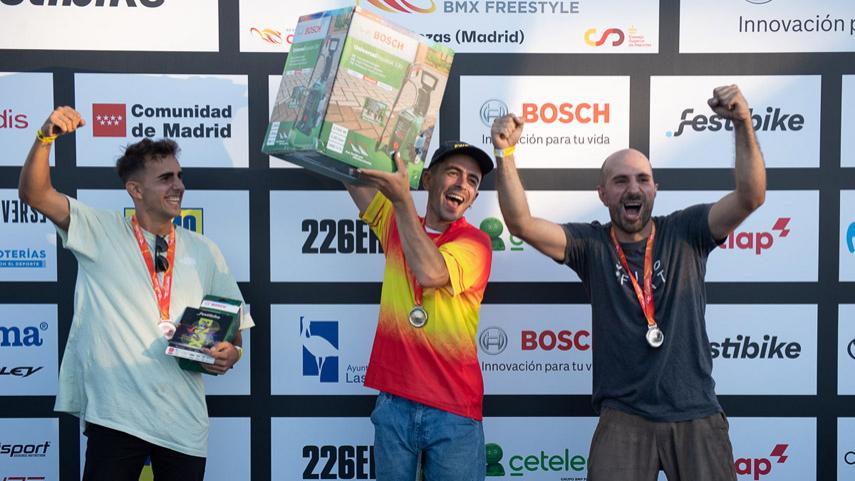 Varo-Hernandez-se-proclamo-campeon-de-Espana-de-BMX-freestyle-flatland-en-Festibike