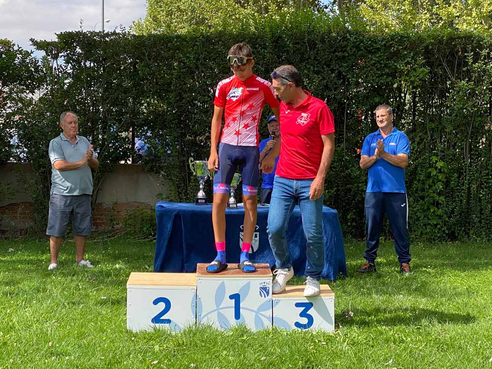 Javier Casado (UC Fuenlabrada) culminó la superioridad numérica de su equipo en Fuenlabrada