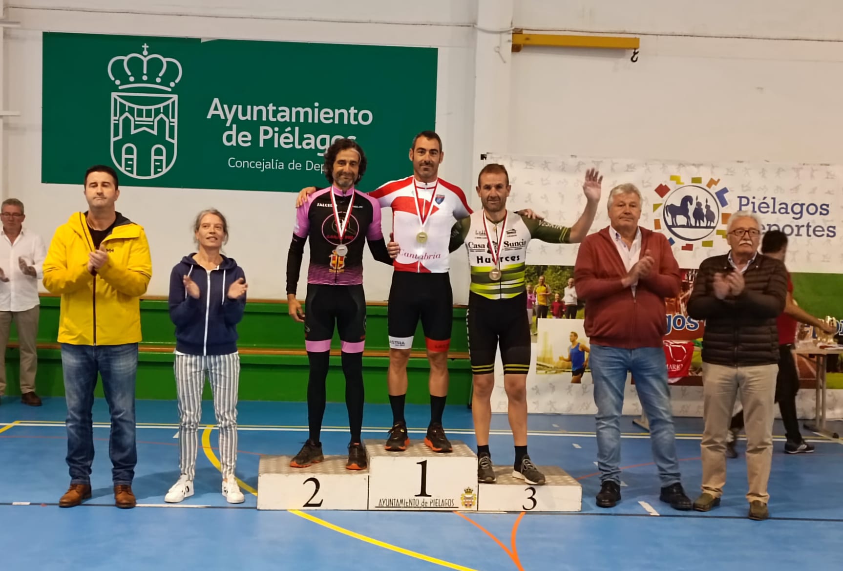 Núñez, Aspirez y Negrete repiten como campeones de Cantabria Máster en Salcedo