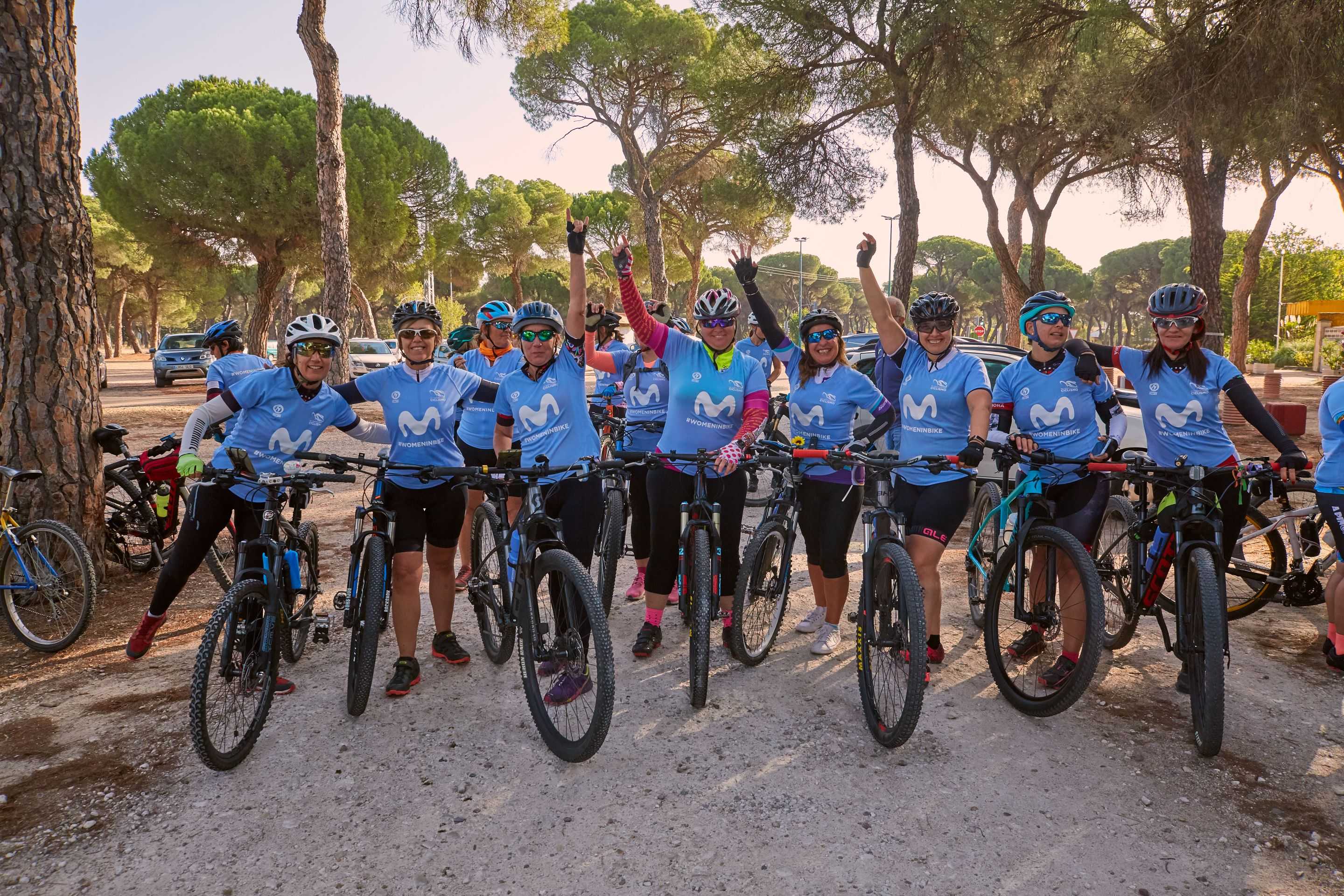 Women In Bike celebra una inolvidable quedada en Valladolid