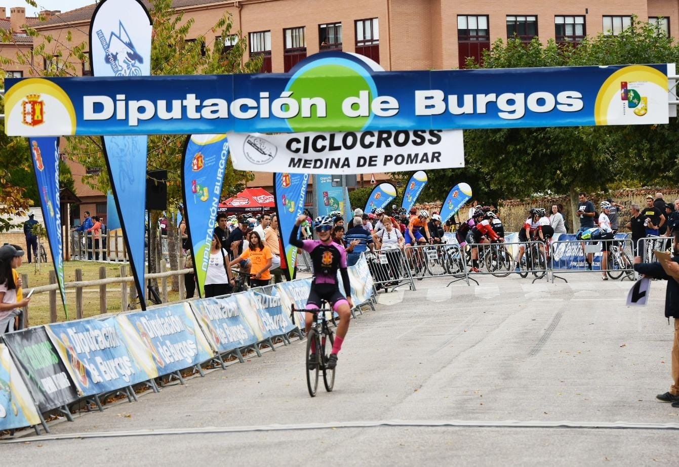 Buena actuación en el ciclocross de Medina de Pomar