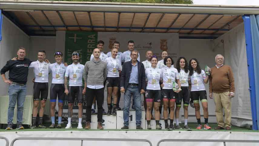Los-nuevos-campeones-andaluces-de-BTT-Maraton-se-coronan-en-Cazalla-de-la-Sierra