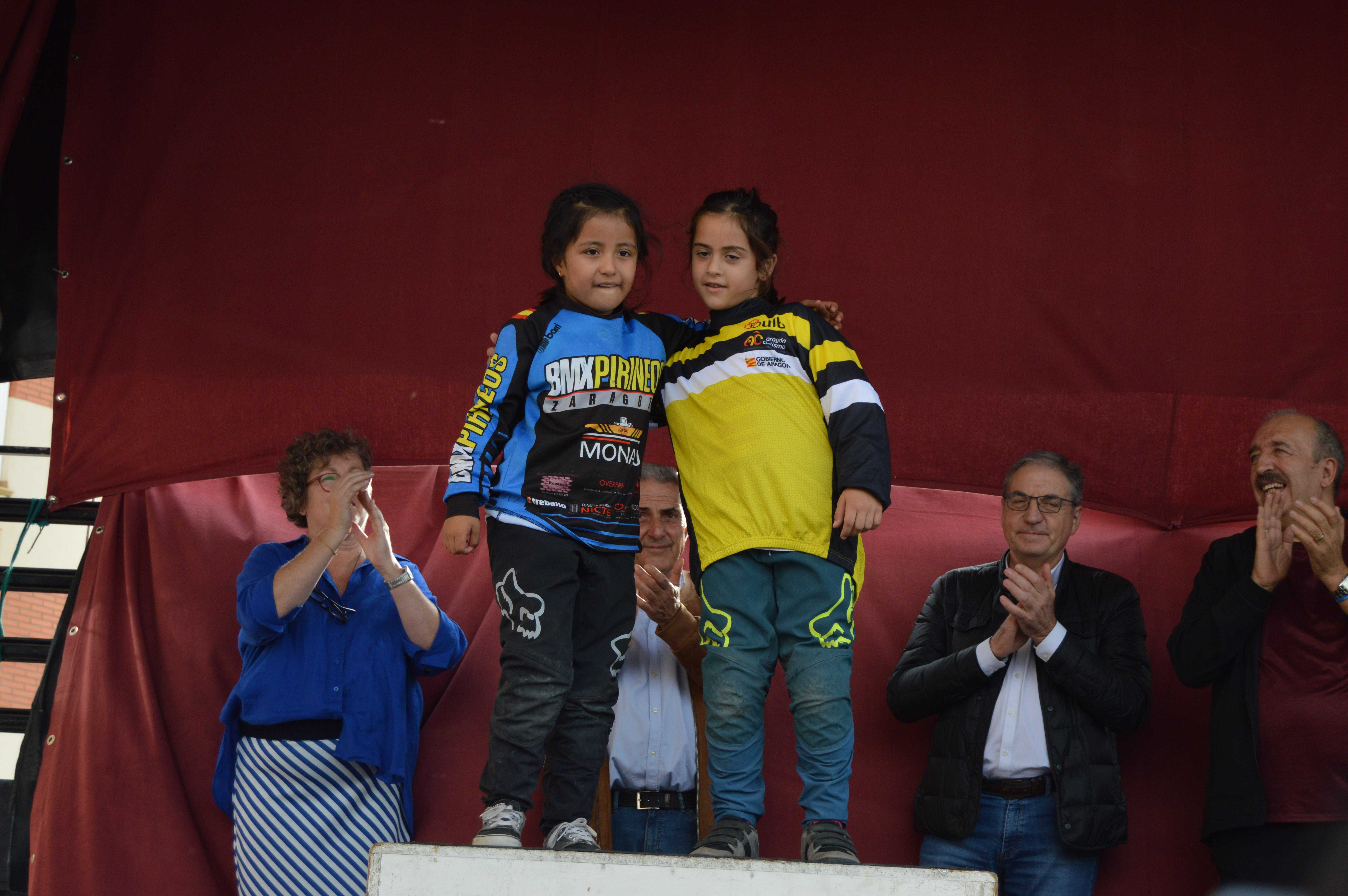 Darío Calvo y Ruth Abad campeones de la Copa Aragón BMX