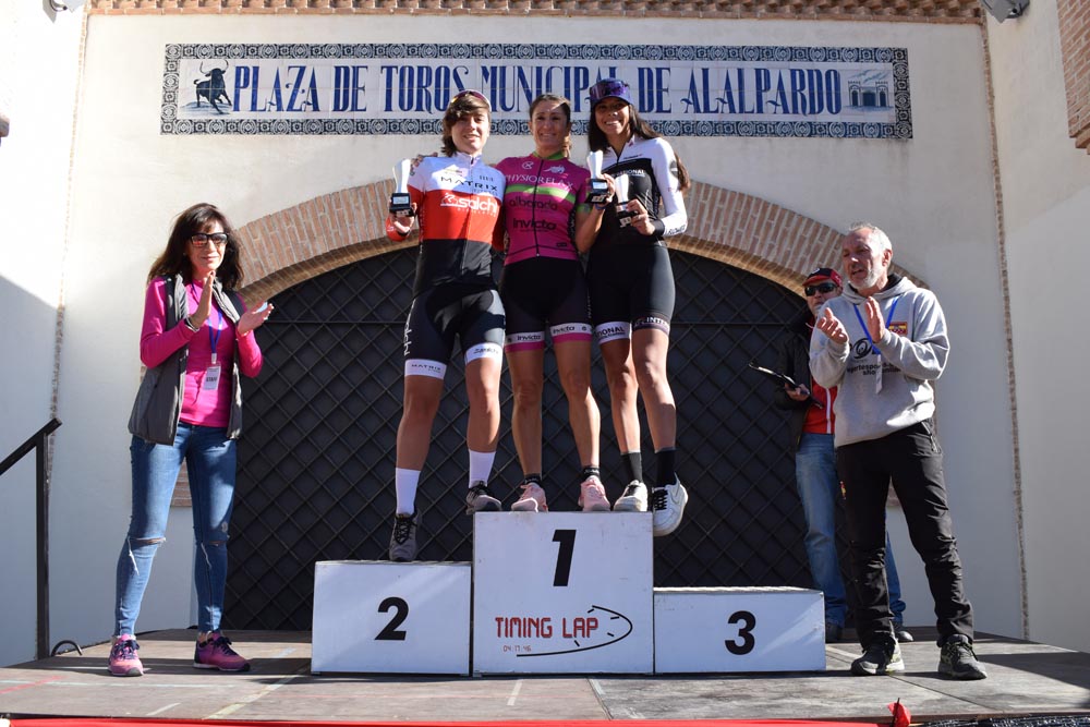 Alalpardo disfruta de más de 300 participantes en el XVII Ciclocross Peña Ciclista Ciclonorte
