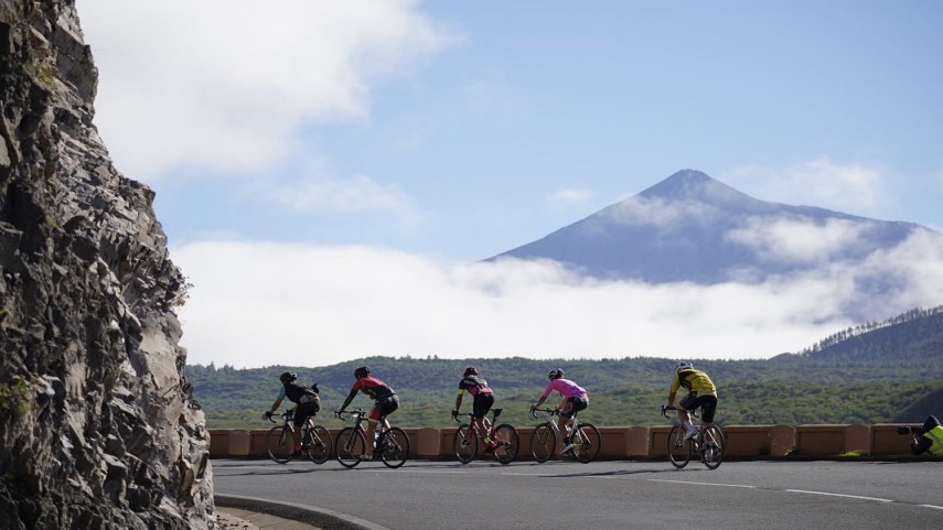 Celebrada-La-Gran-Fondo-Giro-dA�Italia-Ride-Like-A-Pro-Tenerife