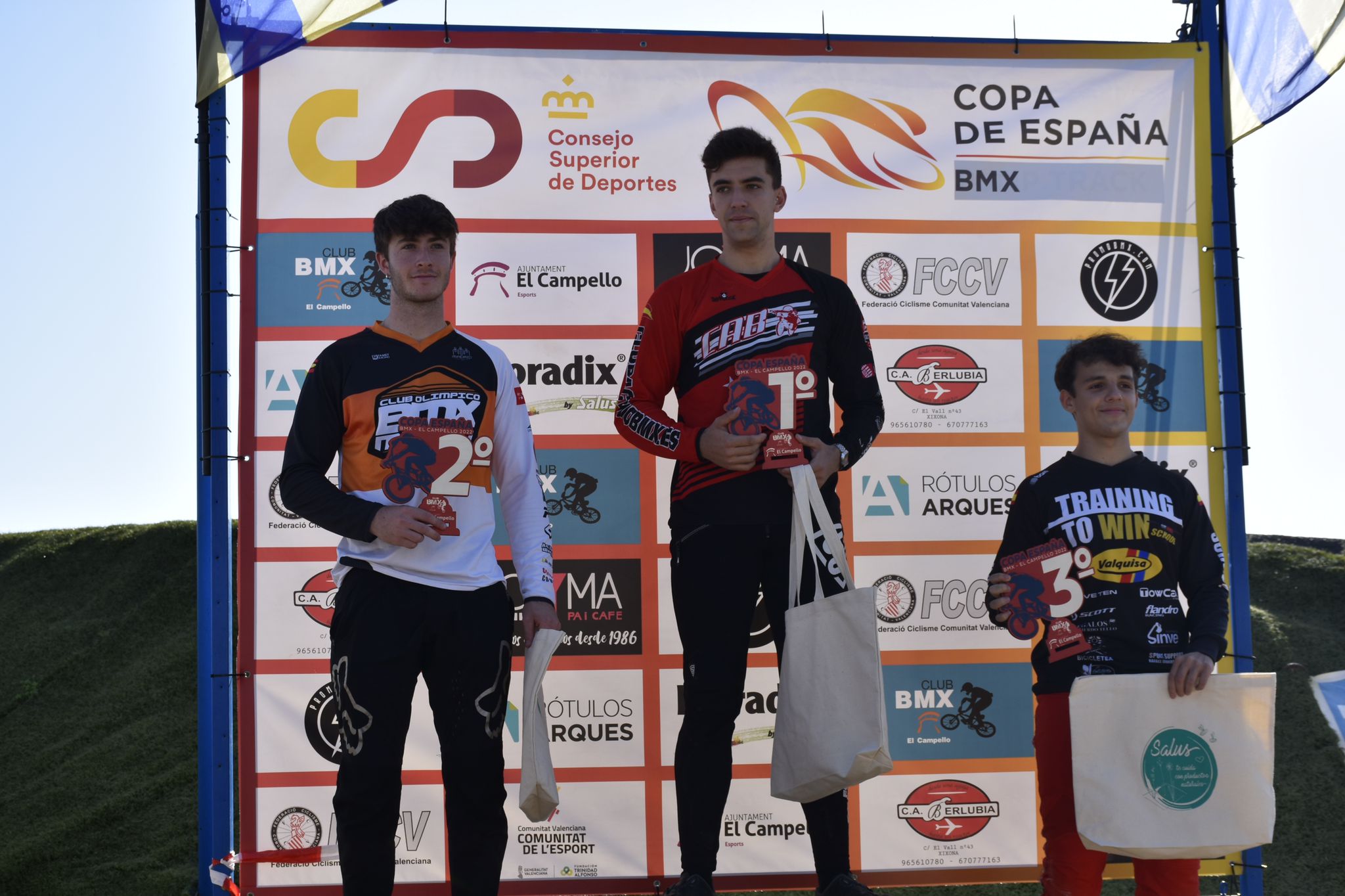 Grandes resultados para los aragoneses en la final de la Copa de España de BMX