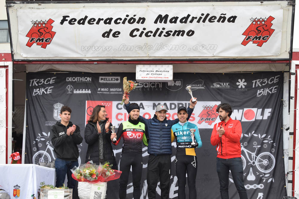 Arroyomolinos acogió con éxito los Campeonatos de Madrid de ciclocross