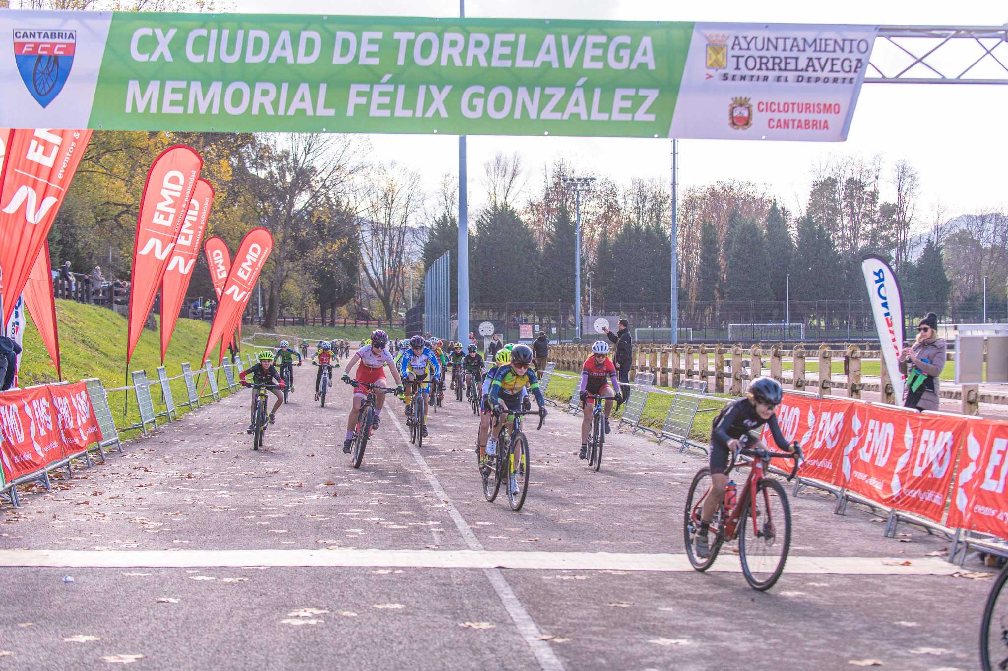 El IX CX Ciudad de Torrelavega fue para Julio Pérez y Sara Cueto en élite-sub23