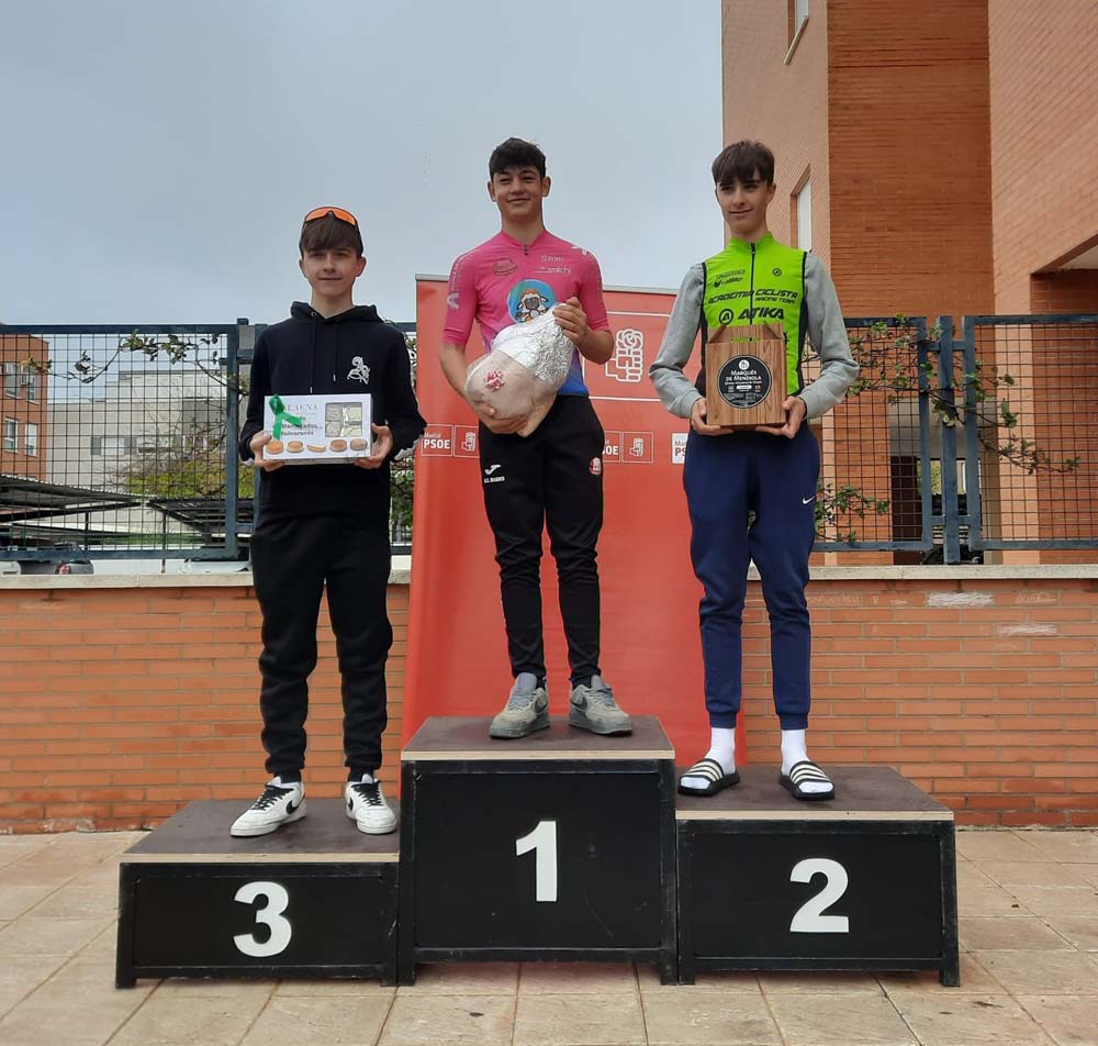 Carla Siguero, Unai Martínez y Yeray Toquero se imponen en la XVIII Carrera del Pavo de Ciempozuelos