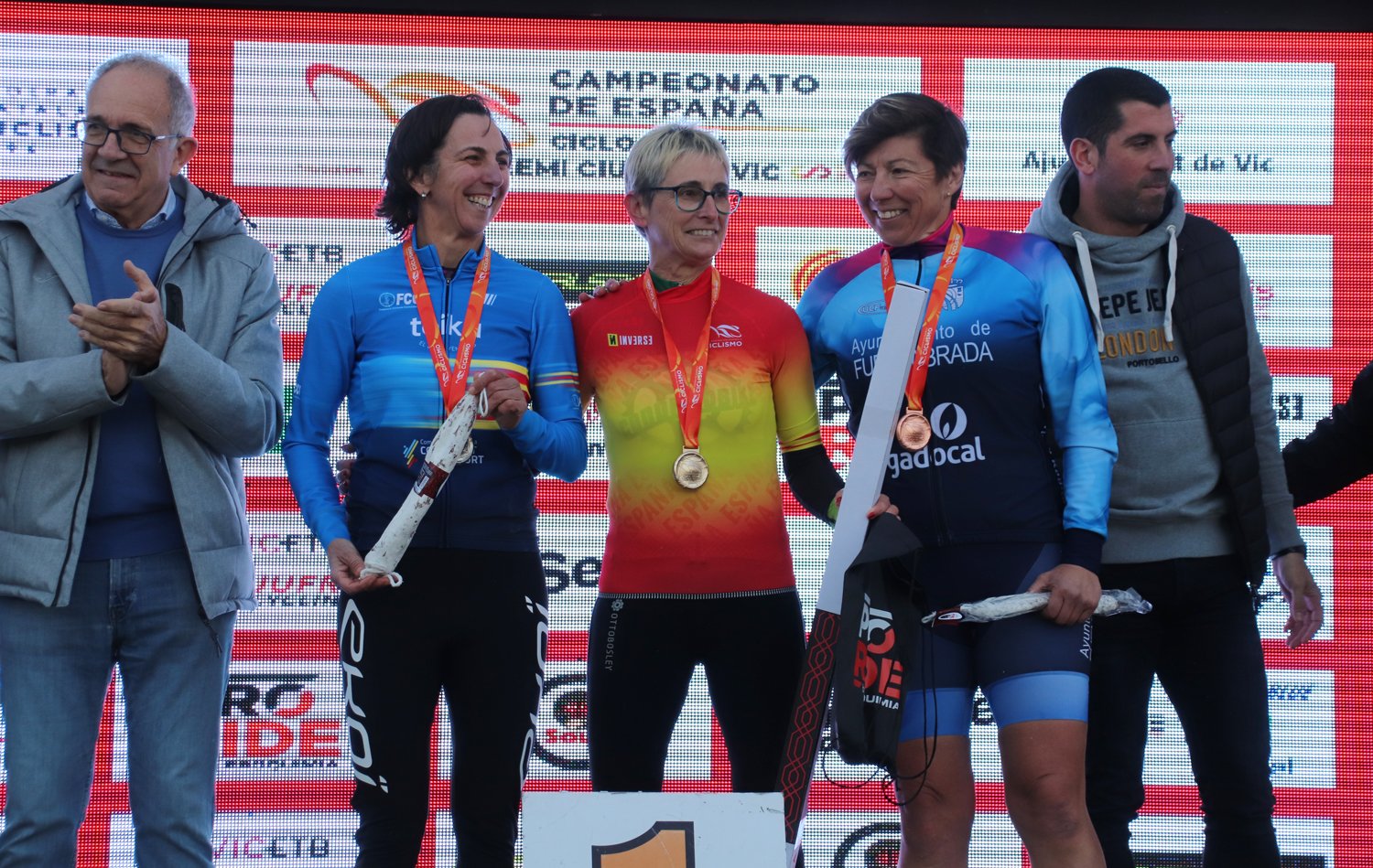 Tres galegas proclámanse campioas de España de ciclocrós en Vic