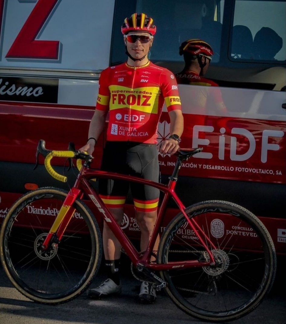 Buena actuación de los ciclistas cántabros en la Copa del Mundo de Benidorm de Ciclocross