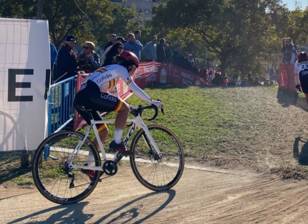 Buena actuación de los ciclistas cántabros en la Copa del Mundo de Benidorm de Ciclocross