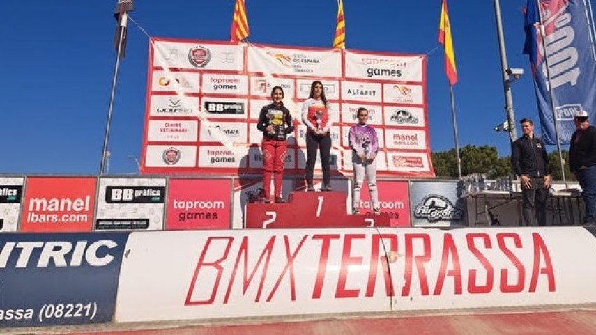 5-lideratos-y-25-podios-aragoneses-en-la-copa-de-espana-de-BMX